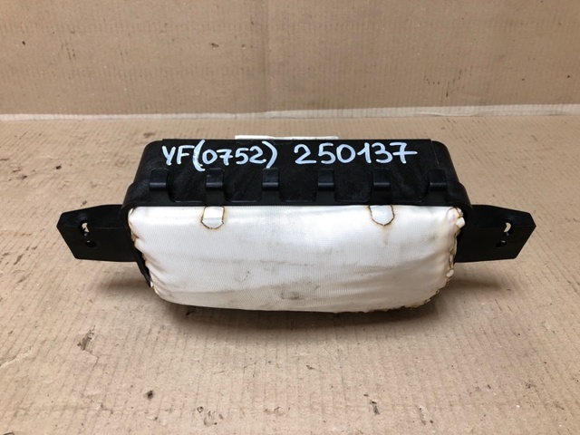 Подушка безопасности боковая 845303Q500 HYUNDAI