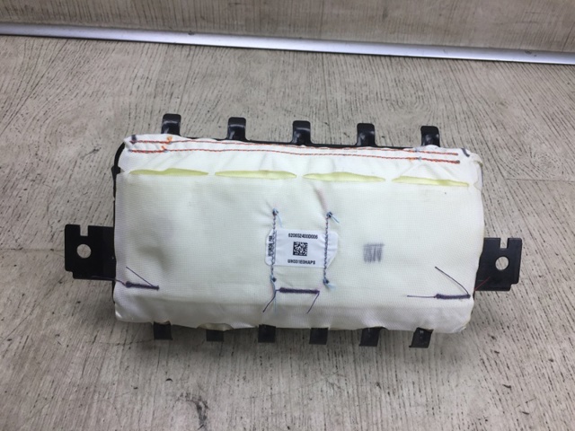 845304Z500 HYUNDAI Подушка безопасности пассажира купить в Полтава