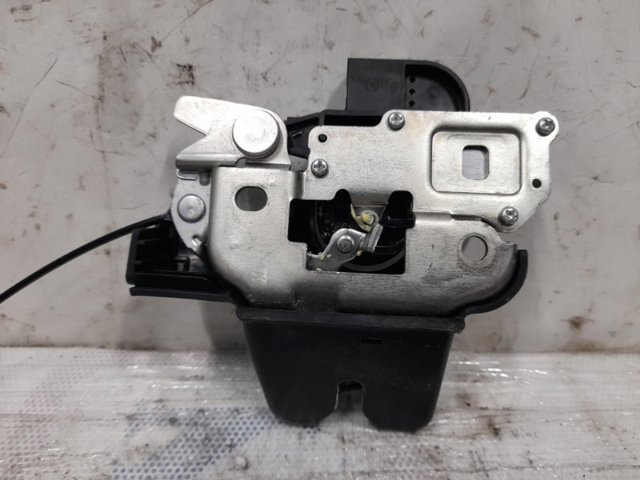 NISSAN 84631JK600 Замок багажника в наличии Запорожье
