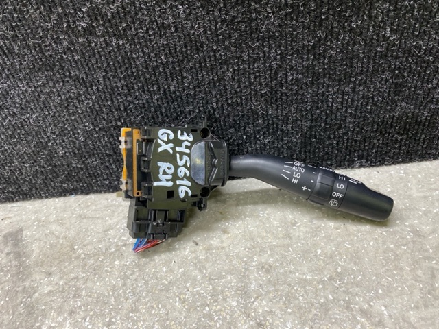 Переключатель подрулевой, правый 846526A031 TOYOTA