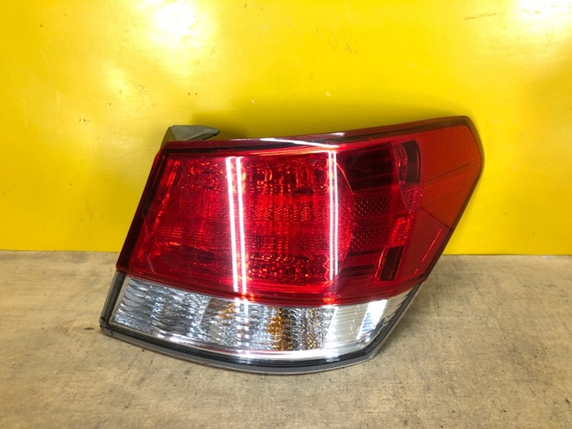 Фонари задние 84912AJ00A SUBARU