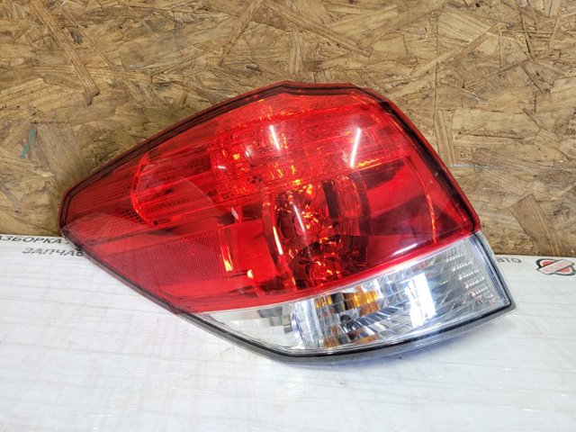 SUBARU 84912AJ10A Фонарь задний левый в наличии Одесса