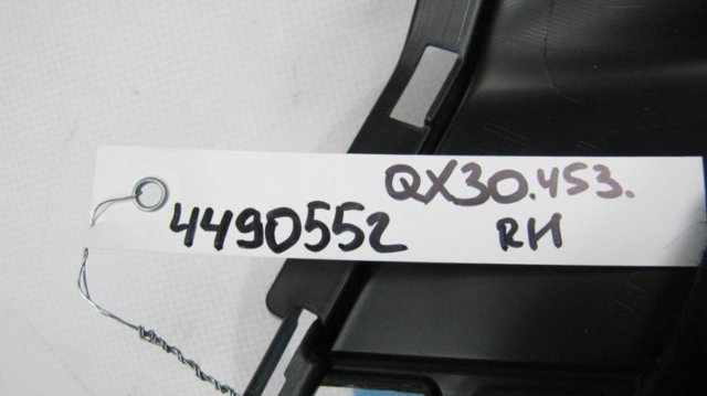 Облицовка багажного отсека, правая 849505DA0A NISSAN