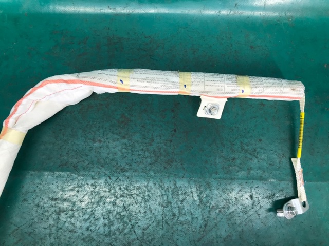 850202T000 HYUNDAI Подушка безопасности (AIRBAG) шторка боковая правая купить в Николаев