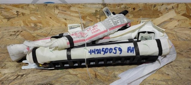 AIRBAG, шторка боковая правая 85020C2000 HYUNDAI