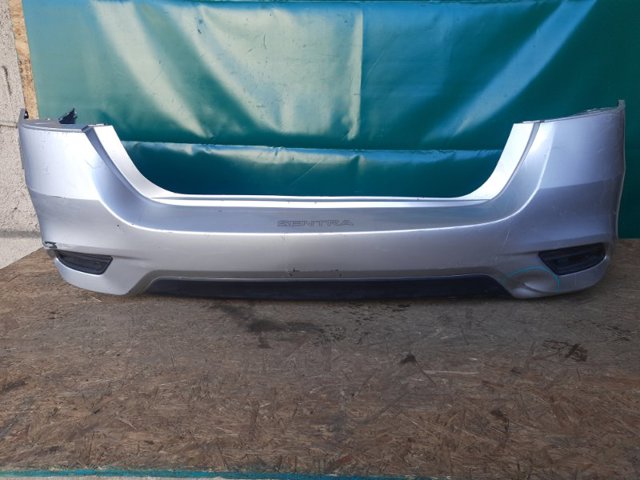 Задний бампер 850223YU0H NISSAN