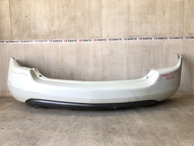 Задний бампер 85022CA040 NISSAN