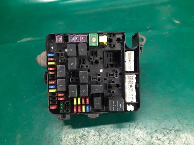 8565A111 MITSUBISHI Блок предохранителей купить в Ужгород