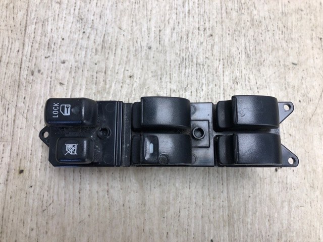 8608A044 MITSUBISHI Кнопочный блок управления стеклоподъемником передний левый купить в Тернополь