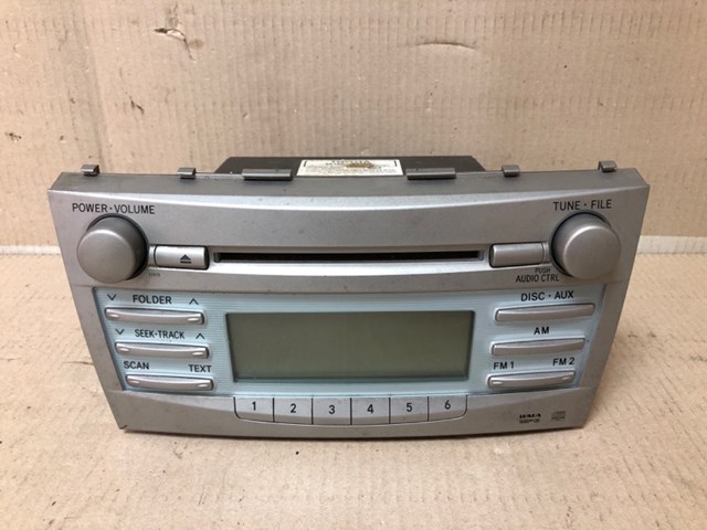 Заводская магнитола 8612006180 TOYOTA
