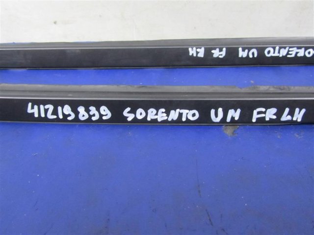 HYUNDAI 86131C5000 в наличии Черкассы