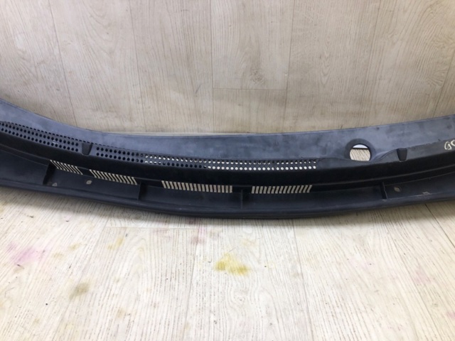 861501R000 HYUNDAI Решетка дворников купить в Ирпень