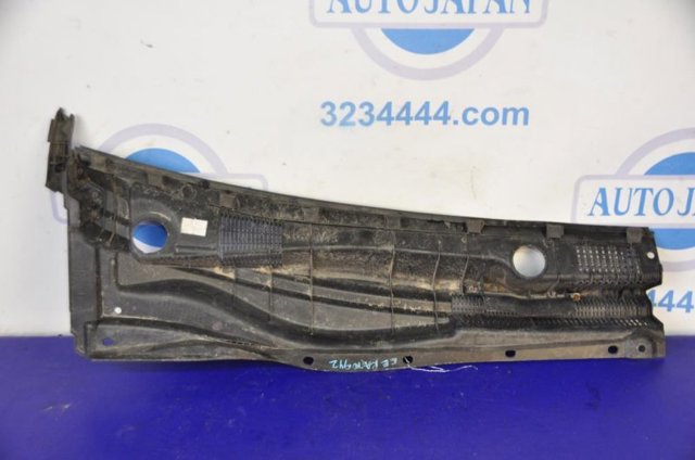 HYUNDAI 861502F002 Водосток лобового стекла, жабо в наличии Каменское