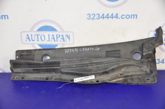 Водосток лобового стекла, жабо 861502F002 HYUNDAI
