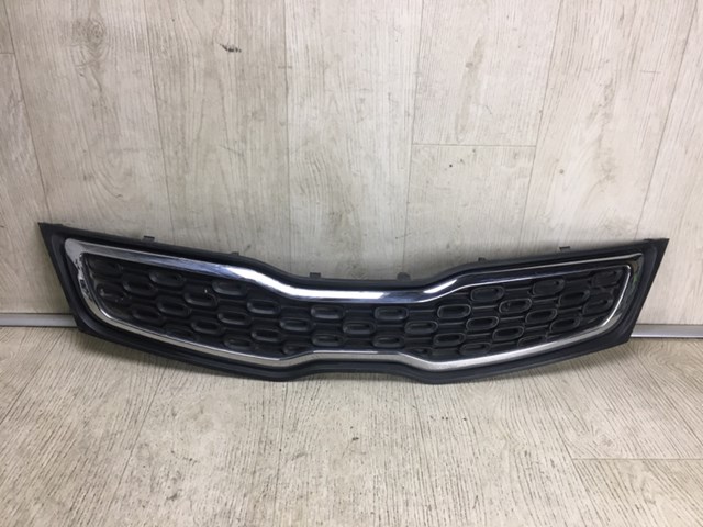 Решетка радиатора 863511W000 HYUNDAI