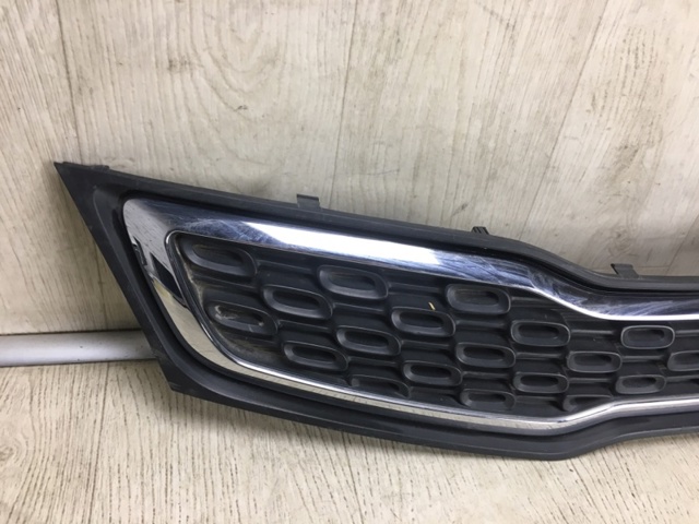 HYUNDAI 863511W000 Решетка радиатора в наличии Николаев