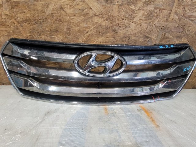Облицовка радиатора 863512W000 HYUNDAI