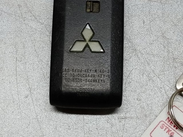 8637A817 MITSUBISHI Ключ замка зажигания  купить в Харьков