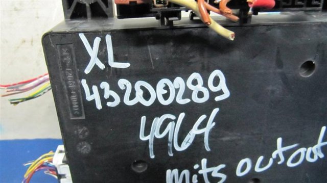 8637A824 MITSUBISHI Блок предохранителей купить в Винница