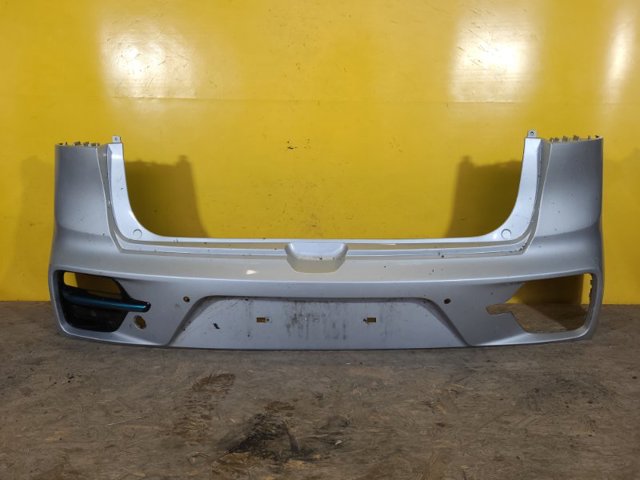 Задний бампер 86610Q4030 HYUNDAI