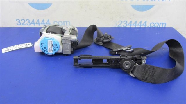Ремень безопасности передний правый 868845DC0A NISSAN