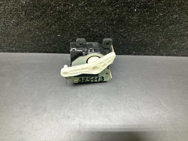 8710650400 TOYOTA купить в Ужгород