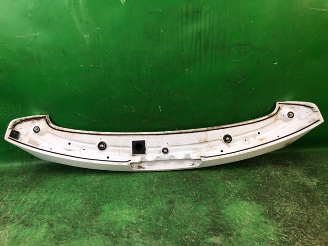 HYUNDAI 872104Z000 Спойлер багажника (двери 3/5-й задней) в наличии Днепр