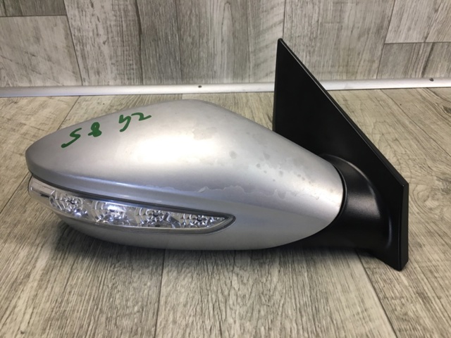 HYUNDAI 876204R030 Правое зеркало в наличии Каменское