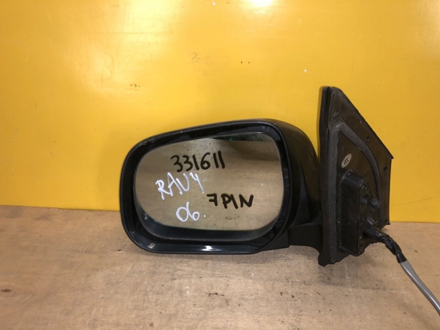 Наружное зеркало левое 8794042830 TOYOTA