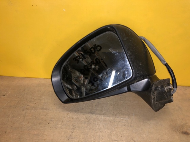 Левое боковое зеркало 8794047190 TOYOTA