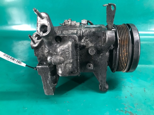 Компрессор системы кондиционирования 883202A051 TOYOTA