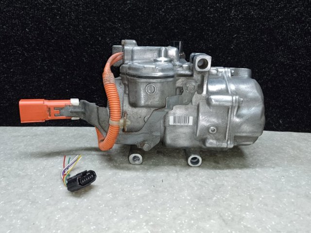 TOYOTA 8837076010 Компрессор кондиционера в наличии Запорожье