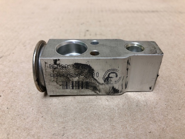 TOYOTA 8851507040 Клапан TRV кондиционера в наличии Ужгород