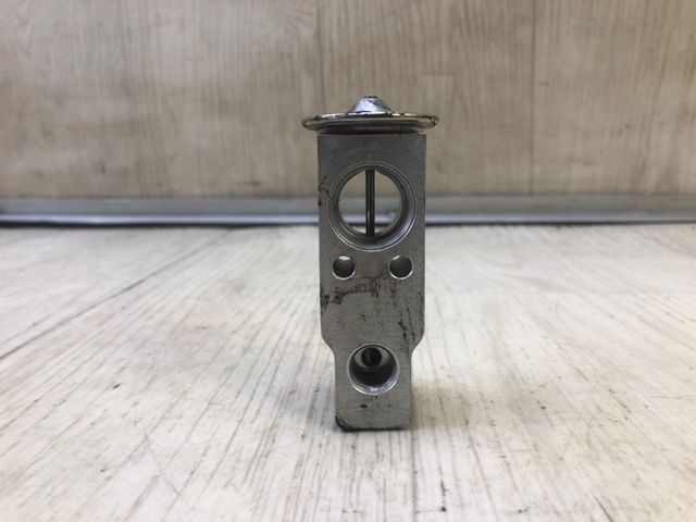 TOYOTA 8851507040 Клапан TRV кондиционера в наличии Запорожье