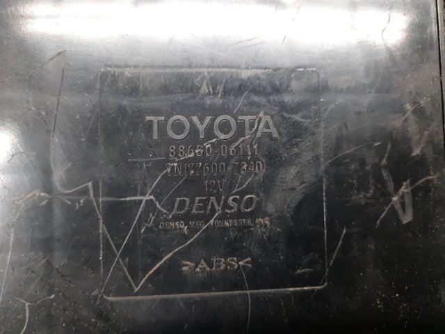 TOYOTA 8865006111 в наличии Киев