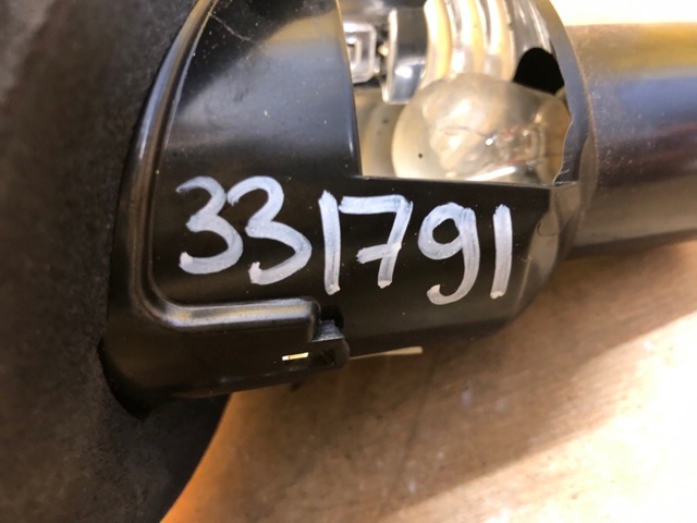 89071063 NISSAN Фонарь задний левый внутренний купить в Житомир