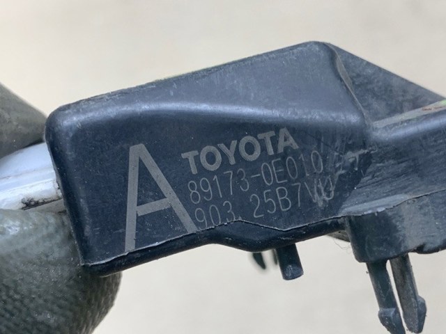 TOYOTA 891730E010 Датчик удара в наличии Запорожье