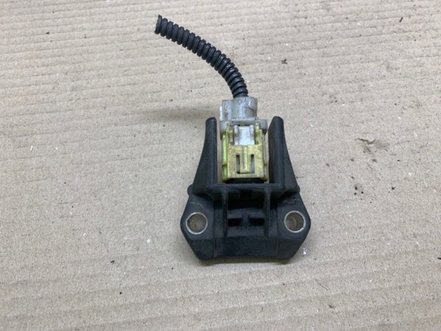 Датчик Айрбег передний 891730E010 TOYOTA