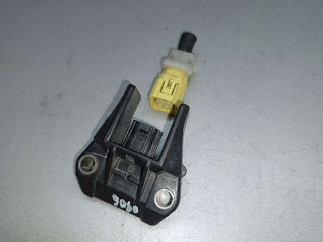 Датчик Эйрбэг передний 8917335080 TOYOTA