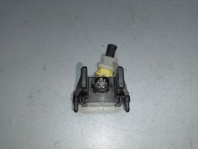 8917335080 TOYOTA Датчик удара купить в Хмельницкий
