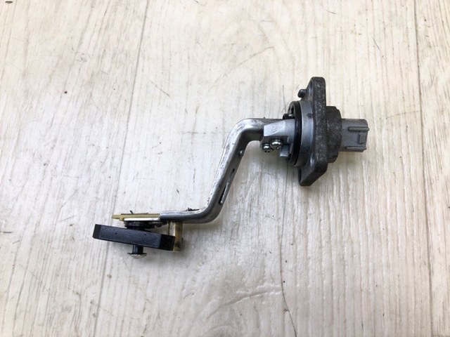 Датчик уровня масла 8949150041 TOYOTA