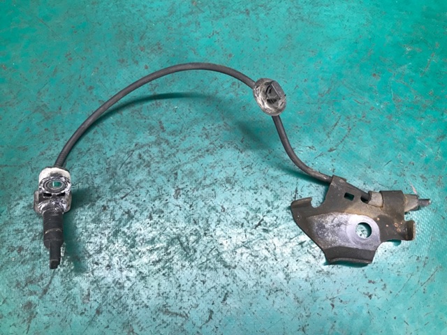 8954247030 TOYOTA Датчик АБС (ABS) передний правый купить в Чернигов