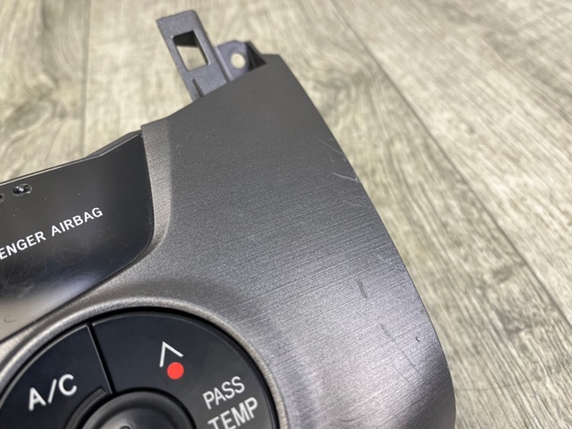 8961152021 TOYOTA Кнопка запуска двигателя купить в Одесса