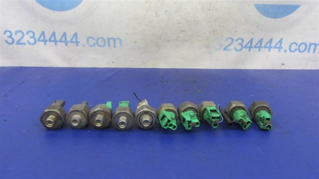 Датчик детонации 8961512090 TOYOTA