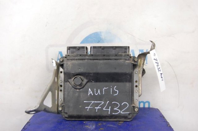 Компьютер двигателя 8966102E81 TOYOTA
