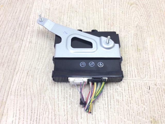 896900T010 TOYOTA купить в Кривой Рог