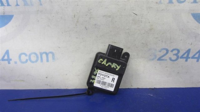 899520W031 TOYOTA купить в Павлоград