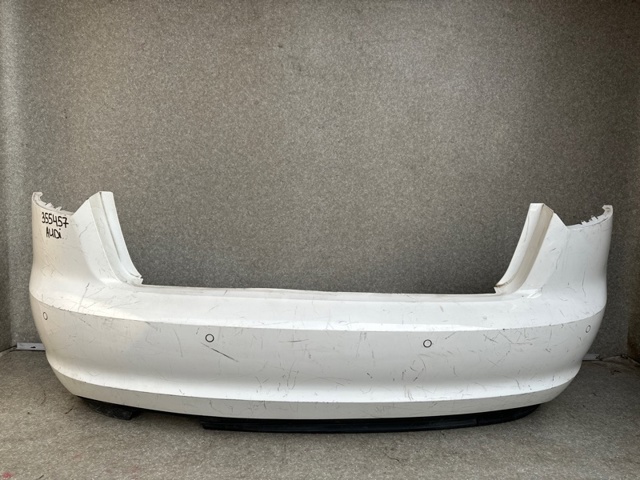 Бампер задний 8P4807303GGRU VAG