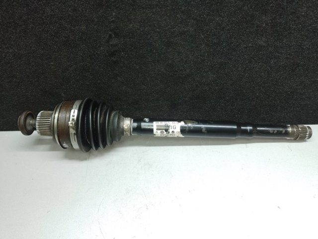 Приводы передних колес 8R0407271G VAG