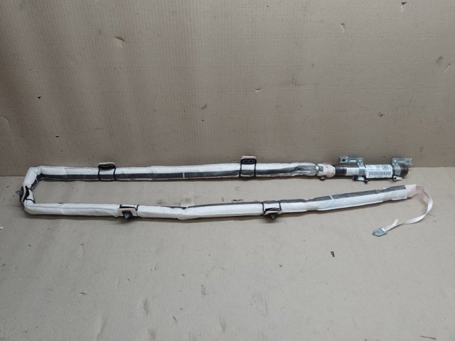 Подушка безопасности, боковая, правая 8R0880742J VAG